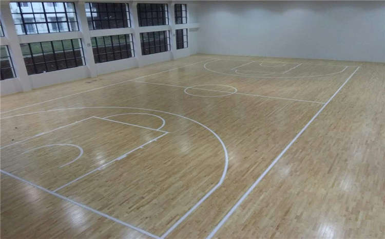羽毛球館木地板有什么優(yōu)勢？