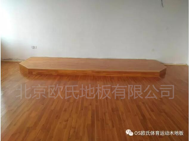 江西鷹潭第五中學(xué)的籃球場木地板，舞蹈房木地板，音樂房木地板案例圖3