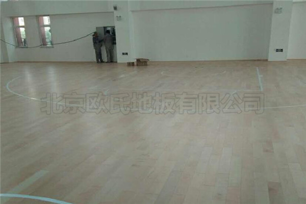 煙臺開發(fā)區(qū)第十小學(xué)運動木地板工程案例