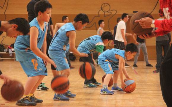 我國籃球運(yùn)動(dòng)員的等級(jí)劃分標(biāo)準(zhǔn)